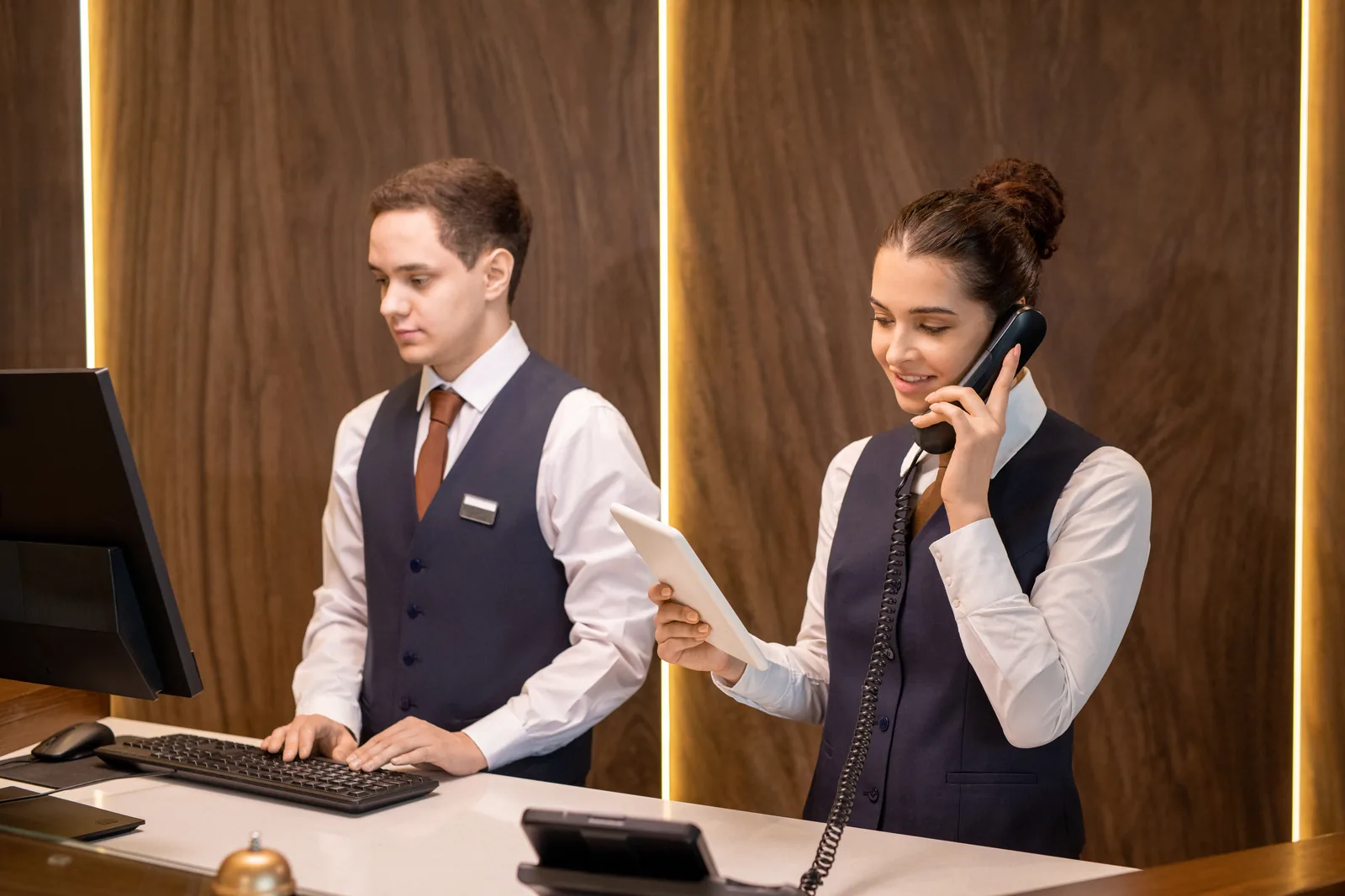 Hotelanlage mit Poolbereich